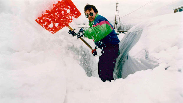 [NATL] Images From Worst Blizzards to Hit Northeast U.S.