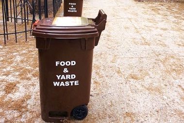  The citys Sanitation Department is planning to expand its organic waste collection program this fall to include dozens of Queens neighborhoods, including Long Island City, Kew Gardens and Far Rockaway. 